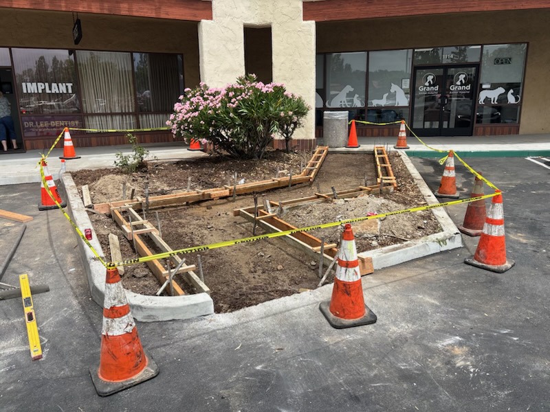SOLID asphalt and concrete work